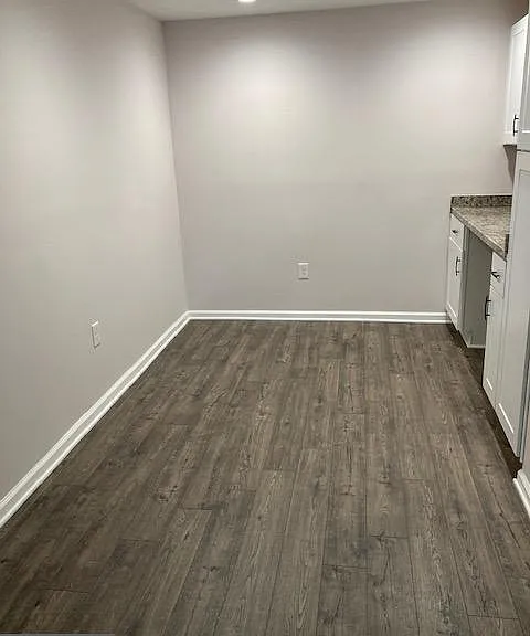 6438 Windham Ave — Photo 5