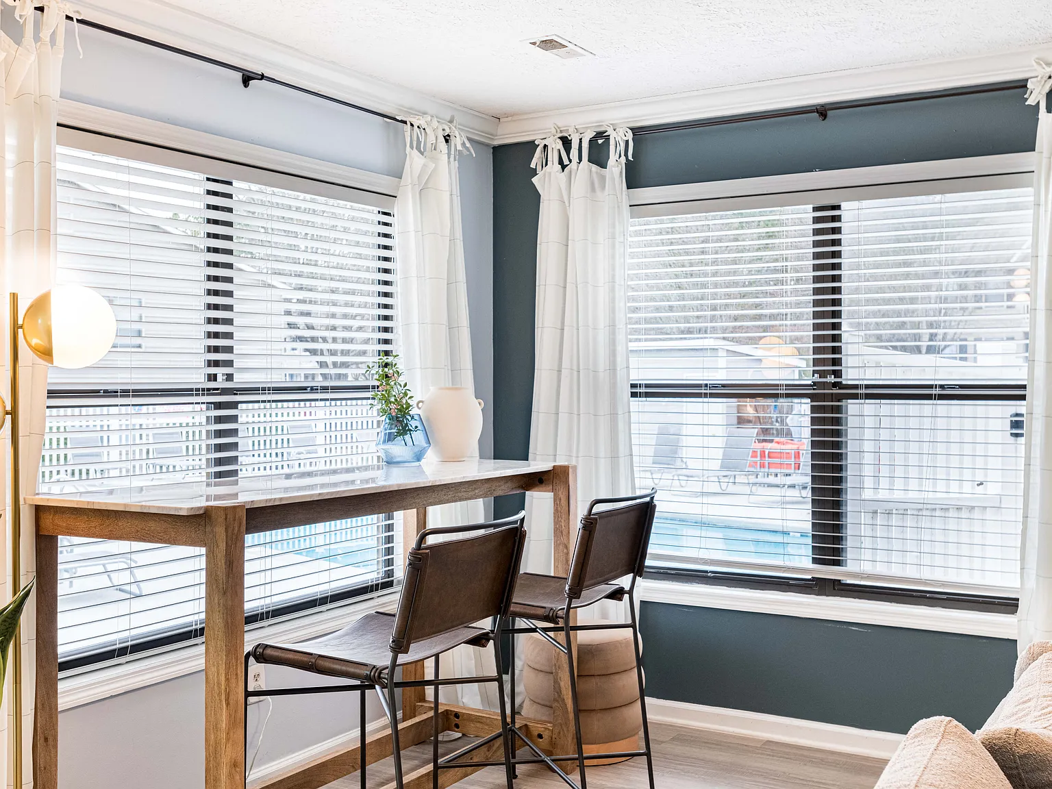 Lakehurst Apartments — Photo 4