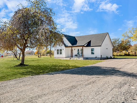 2nd image of 732 County Road 6846