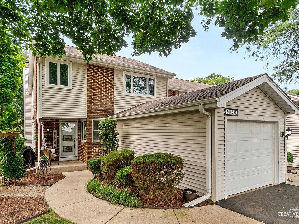1st image of 30W375 Pinehurst Dr