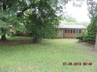 5124 36th Street Dr NE, Hickory, NC 28601