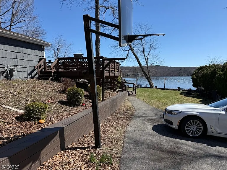 9 Mac Donald Rd W — Photo 18