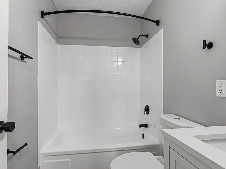 The Reserve @ BLU Townhomes — Photo 2
