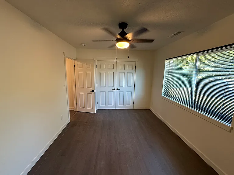 2440 Cal Young Rd — Photo 5