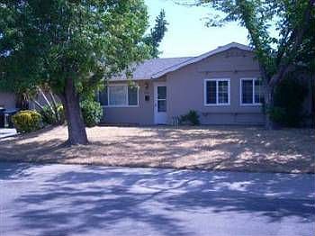 1st image of 7041 Farmington Way