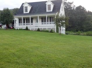 541 Lots Gap Rd, Max Meadows, VA 24360
