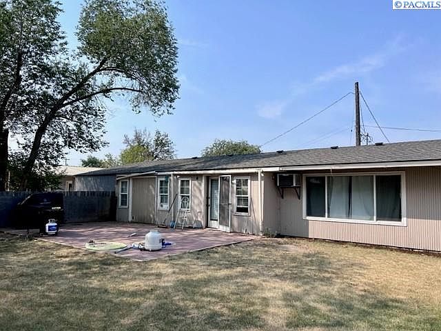 1st image of 154 Carswell Dr