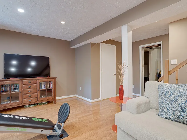 7955 Tyson Oaks Cir — Photo 12