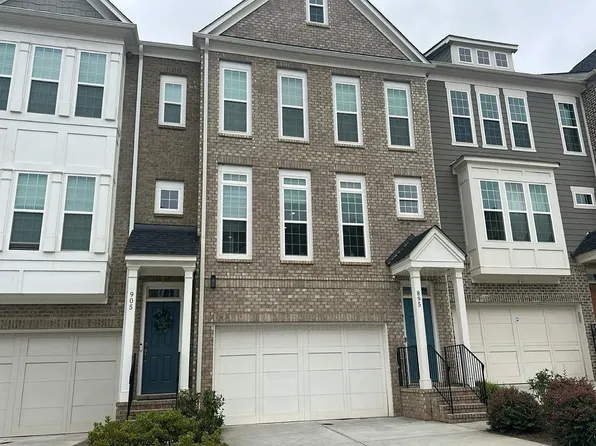 895 Atwood Ln, Buford, GA 30518