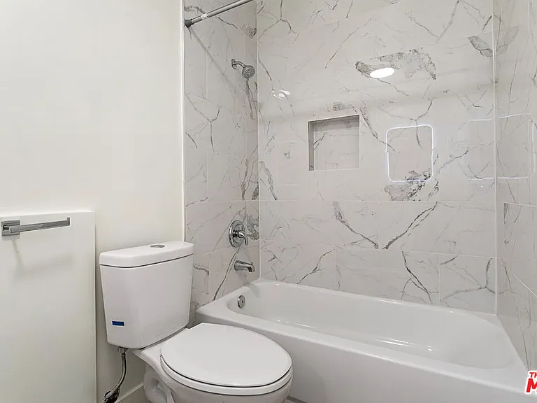 1625 Franklin St #1625C — Photo 23