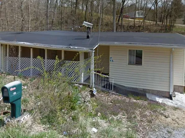 168 Big Springs Ln, Jacksboro, TN 37757