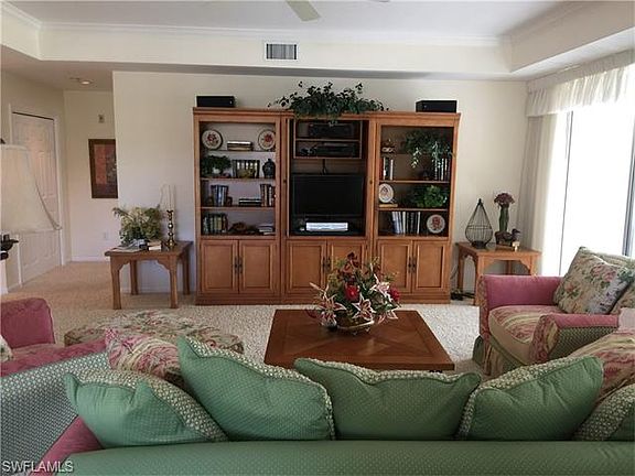 3rd image of 8420 Abbington Cir APT B16