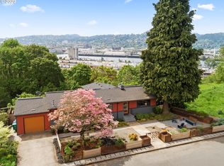 3909 N Overlook Ter, Portland, OR 97217
