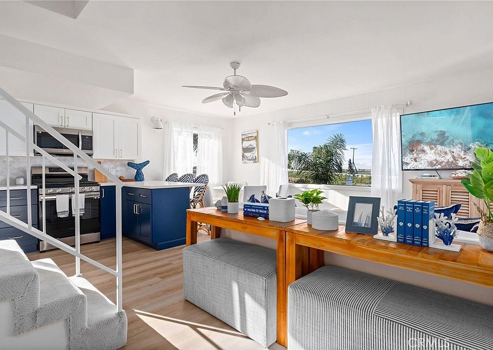 1st image of 20C Pacific Ave