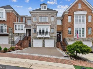 18213 Cypress Point Ter, Leesburg, VA 20176