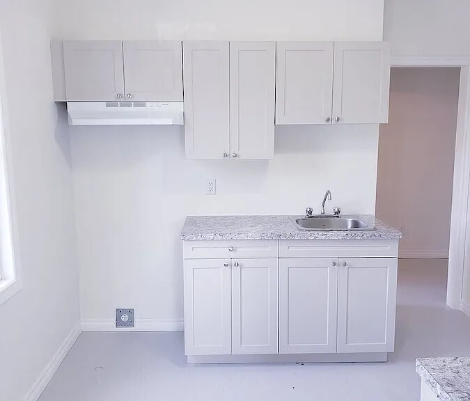 538 Louis Ave #1 — Photo 7