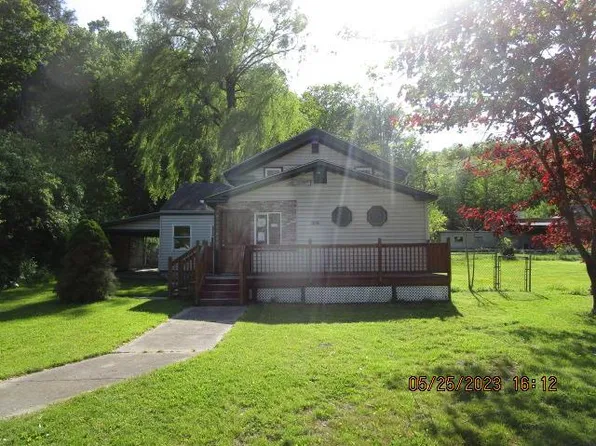 2006 Crescent St, Millport, NY 14864