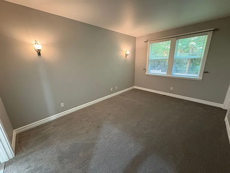 2504 Fir Crest Blvd — Photo 17