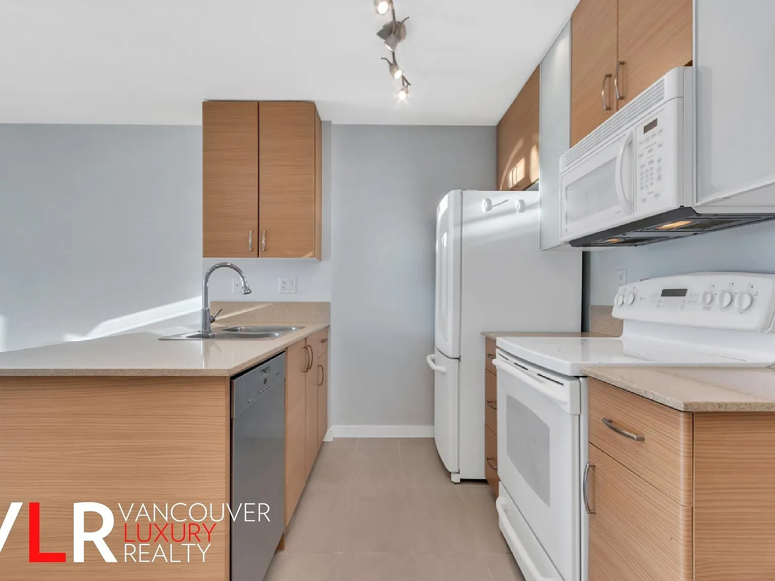 1 bed, 599 sqft, $2,595 — Photo 4