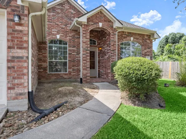 3722 Northshore Dr, Montgomery, TX 77356