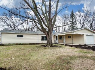 2097 Bellevue Dr, Fort Wayne, IN 46825