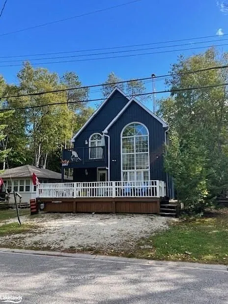 3 bed, $2,500 — Photo 2