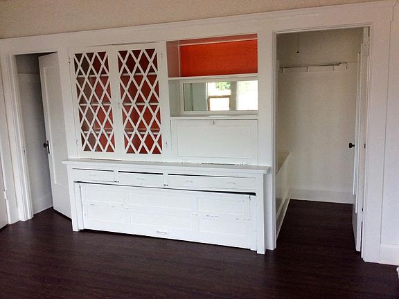 Cabinet when bed is hidden