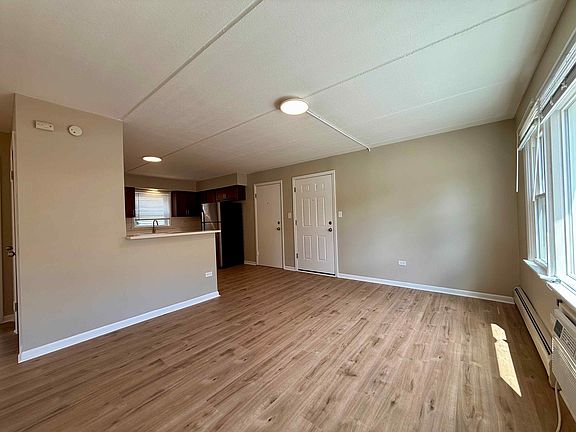 5th image of 419 Westmore Meyers Rd APT 4
