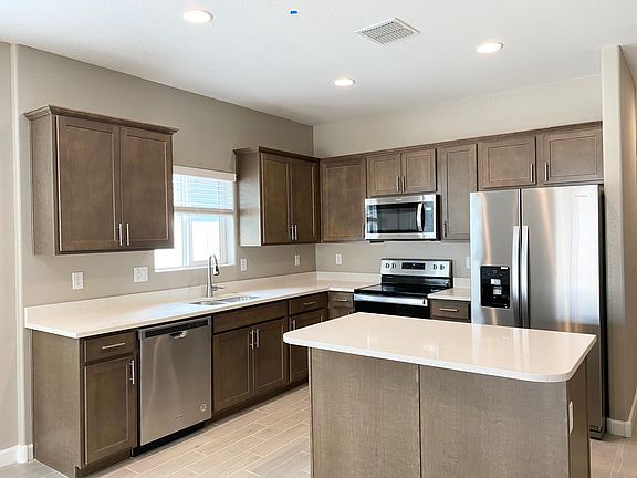 3rd image of 4444 W Melody Dr