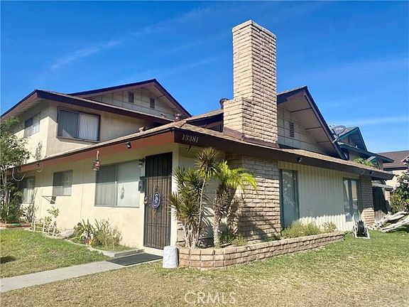 2nd image of 13381 Palm St