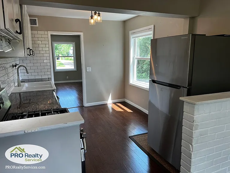3146 Utah Ave S — Photo 3