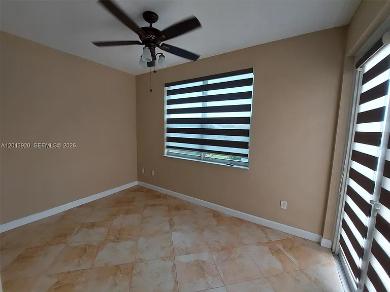 5350 SW 130th Ter — Photo 17