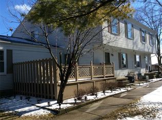 33508 Bayview Dr, Chesterfield, MI 48047