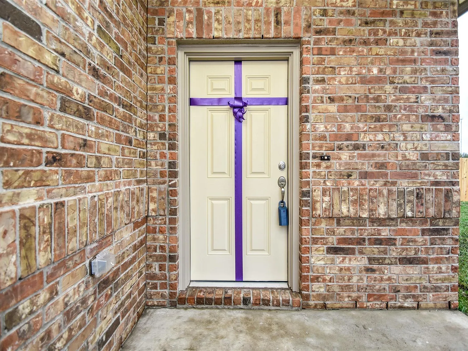3 bed, 2.0 bath, 1602 sqft, $2,100 — Photo 4