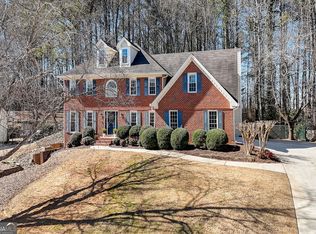 5041 Huntshire Ln SW, Lilburn, GA 30047