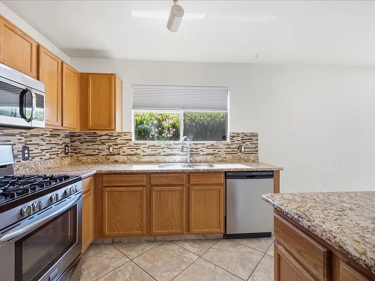9909 E Rocky Wash Dr — Photo 10