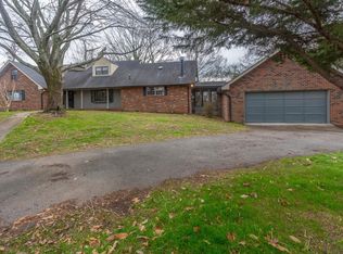 10 Terry St, Rossville, GA 30741