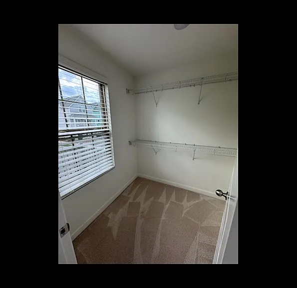 1034 Emery Bay Cir — Photo 12