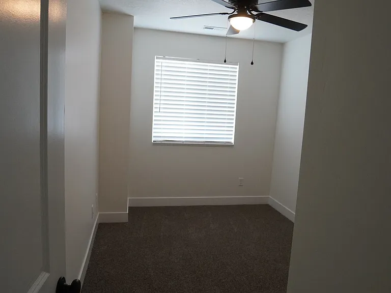 1582 S 150 W — Photo 30