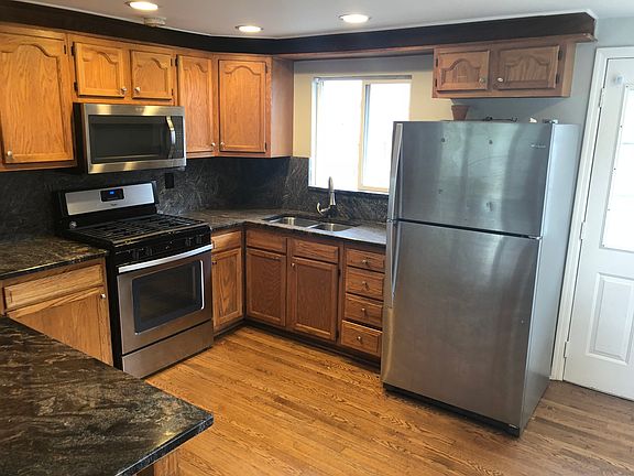 4th image of 4436 W 87th Pl #4436