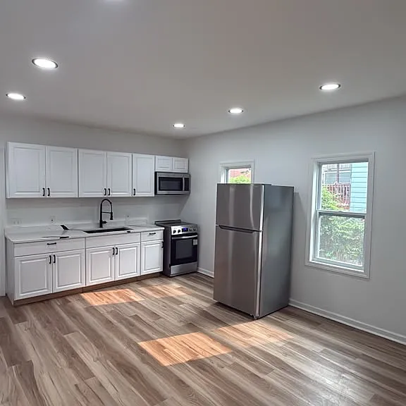 6211 Lawn Ave #1 — Photo 3
