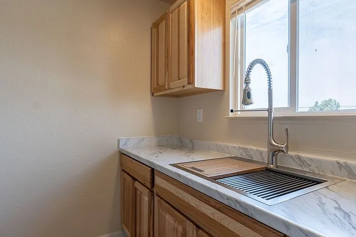 1185 Amador Ave #B — Photo 20