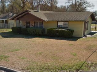 5885 Picadilly Ln, Beaumont, TX 77708