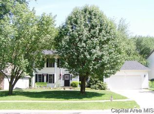 8020 Wilson Ter, Springfield, IL 62712