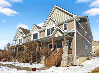 6373 Wistful Vista Dr, West Des Moines, IA 50266