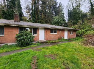 20027 1st Pl SW, Seattle, WA 98166
