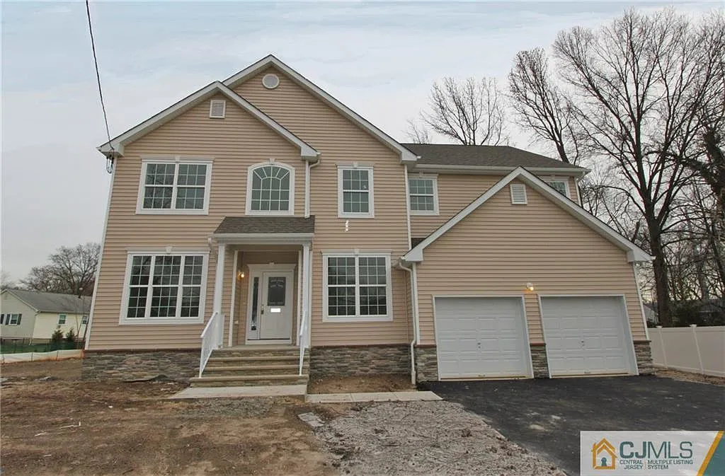 1382 Duane St photo 1