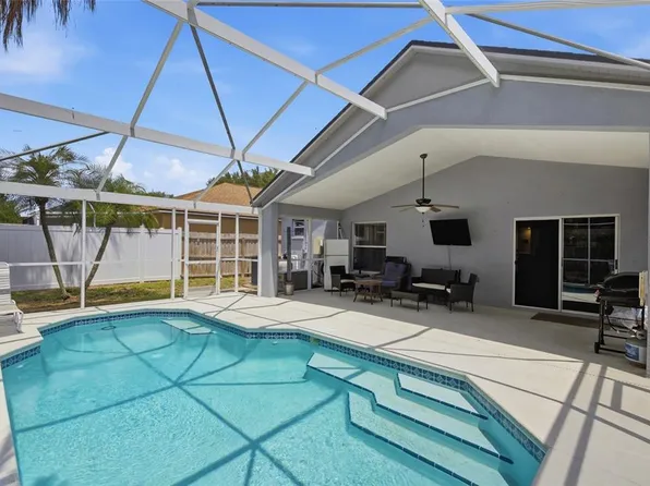 7611 WILTSHIRE PARK PLACE, APOLLO BEACH, FL 33572