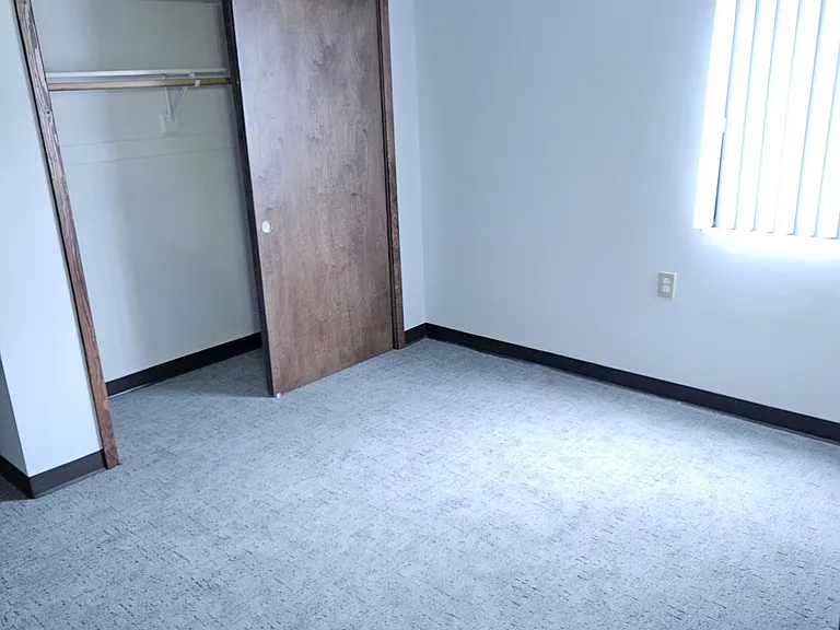 1229 N Hackberry St — Photo 23