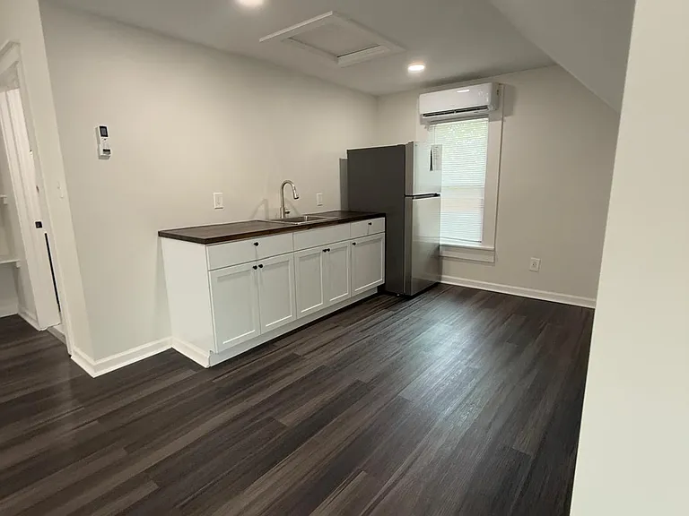 4125 State Line Rd — Photo 10